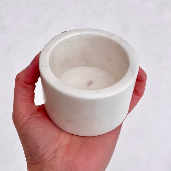 Indigo White Marble Salt and Pepper Bowl (Brand New) - Picture 2 of 3